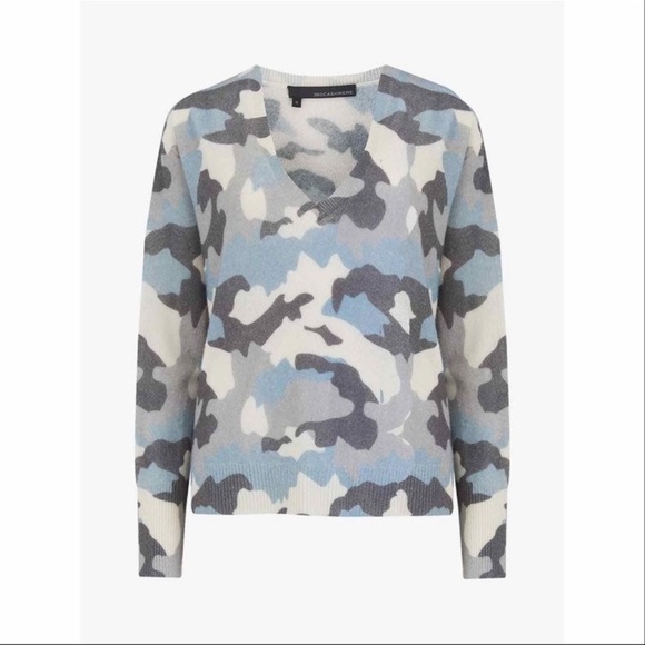 360 Cashmere Theo Deep V sweater in Blue Chalk Camo Print XS - Picture 1 of 8